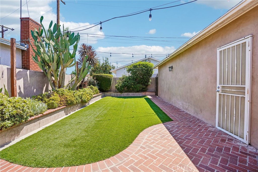 14514 Eastbrook Avenue Property Photo 46