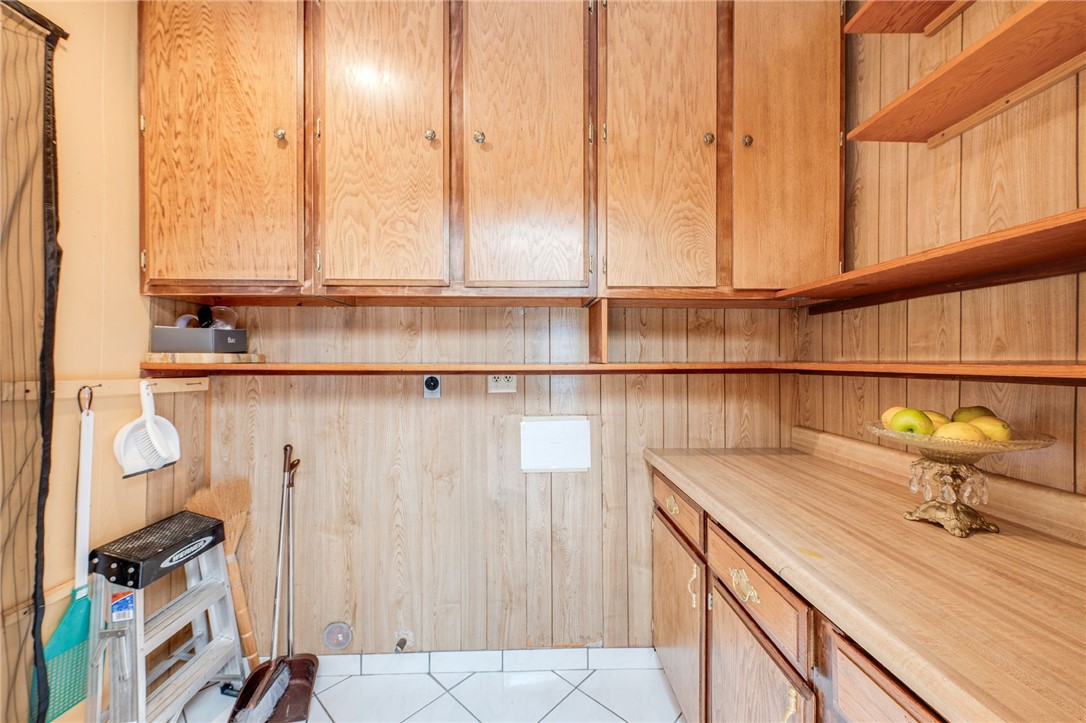 3352 Larga Property Photo 19
