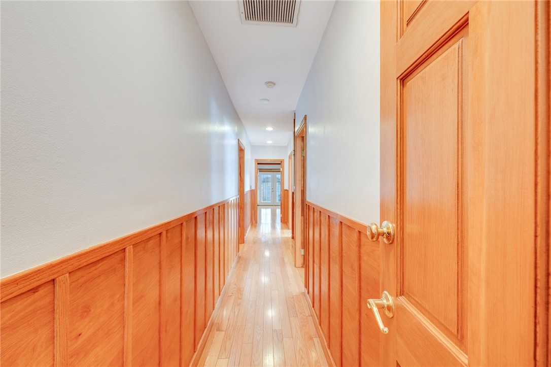 3352 Larga Property Photo 21