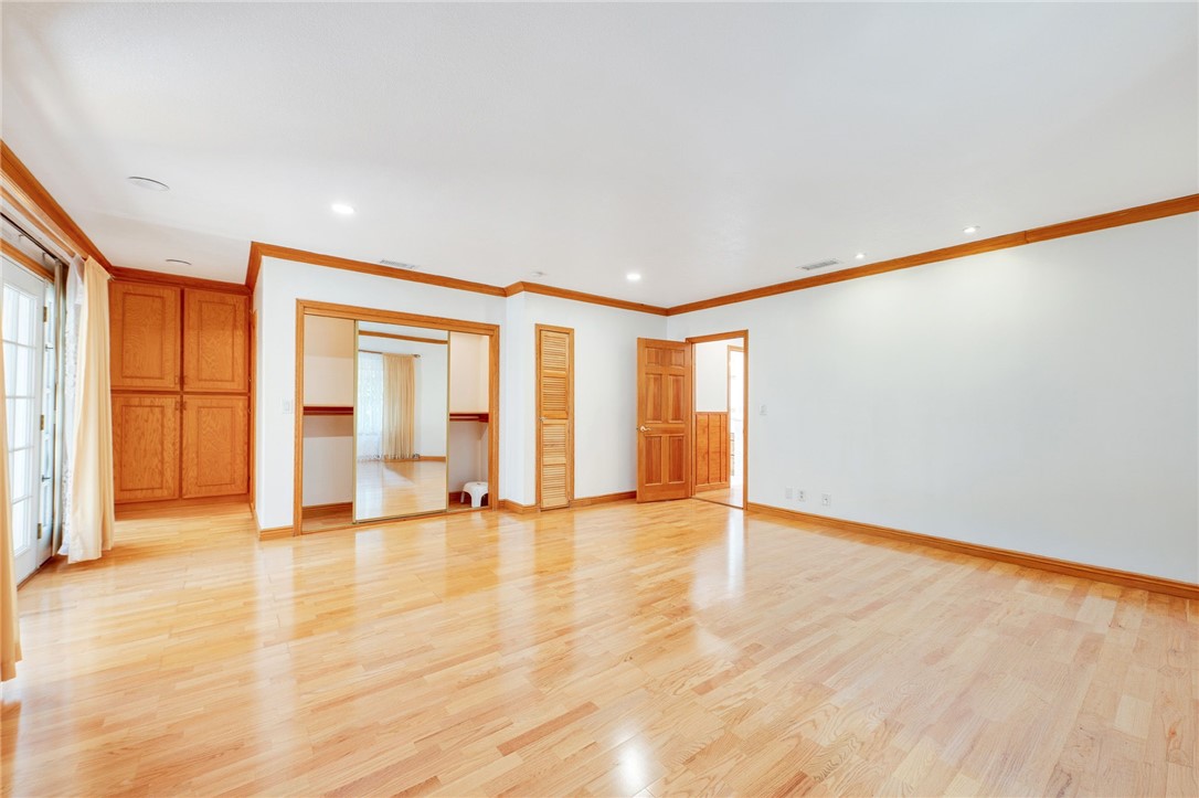 3352 Larga Property Photo 29