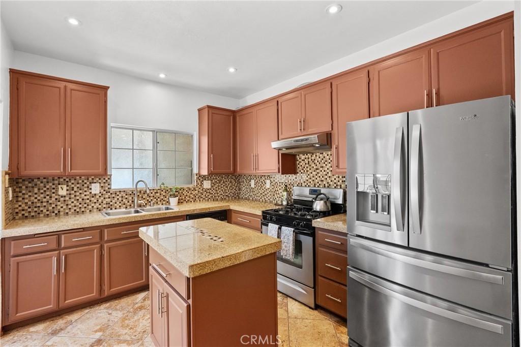 20230 Keswick 3 Property Photo 7