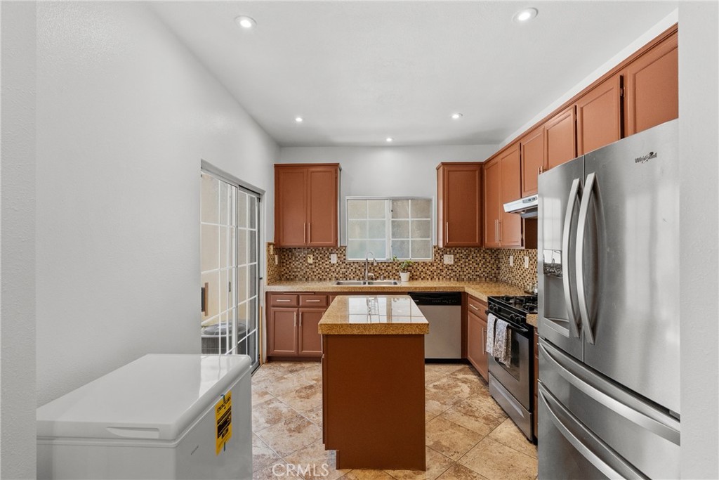 20230 Keswick 3 Property Photo 8