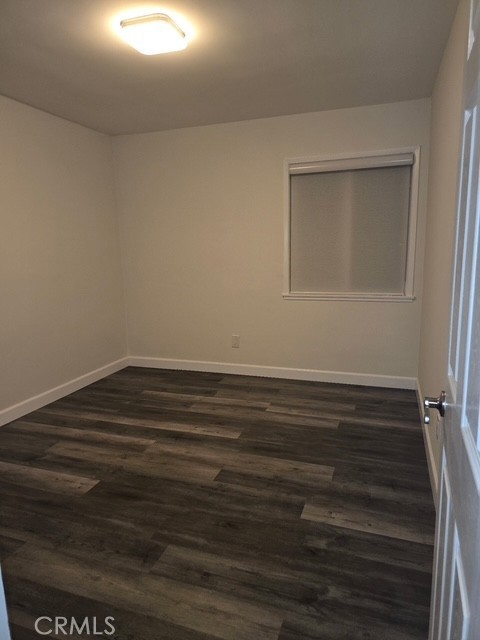 22509 Saticoy St. Property Photo 11