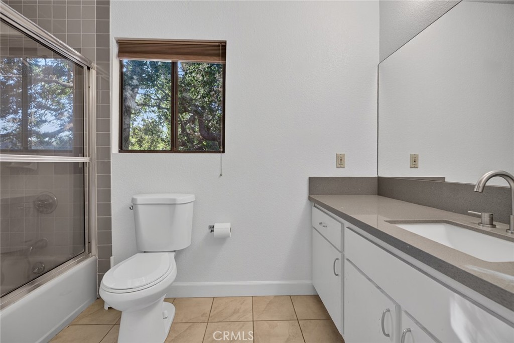 1425 Columbia Dr Property Photo 33