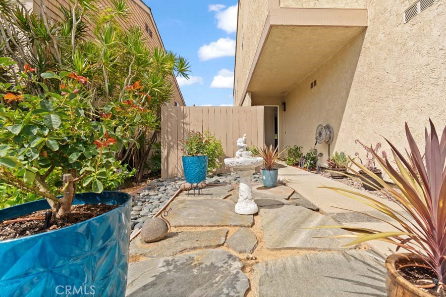 3195 Sunburst Property Photo 3