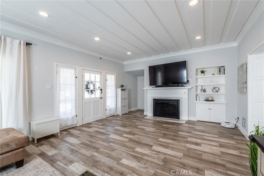 3254 Castera Avenue Property Photo 6