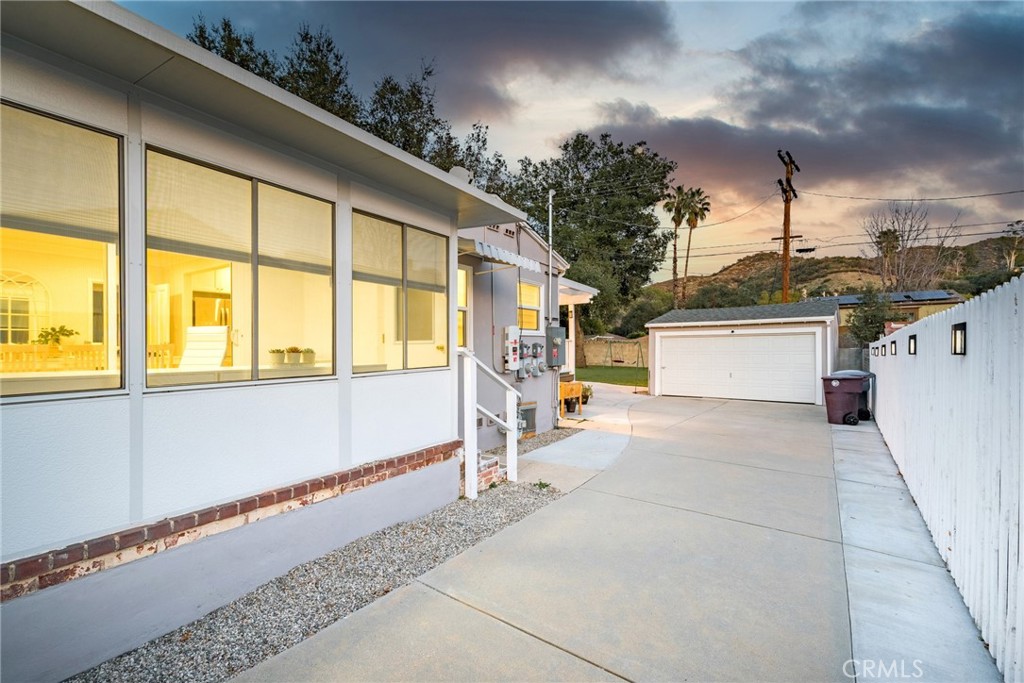 3254 Castera Avenue Property Photo 40