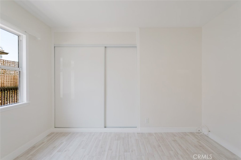 10423 -10425 Mcclemont Avenue Property Photo 29