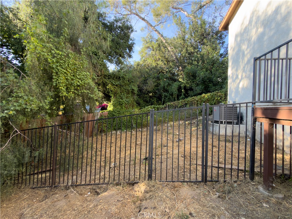 11899 East Property Photo 11