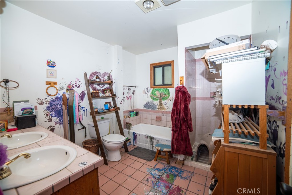 11899 East Property Photo 31