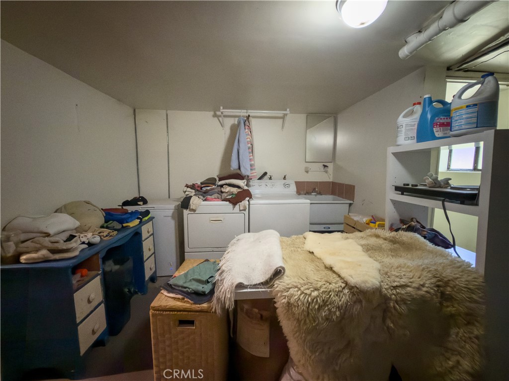 11899 East Property Photo 40