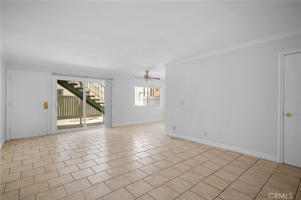 121 Sinclair Avenue 107 Property Photo 6