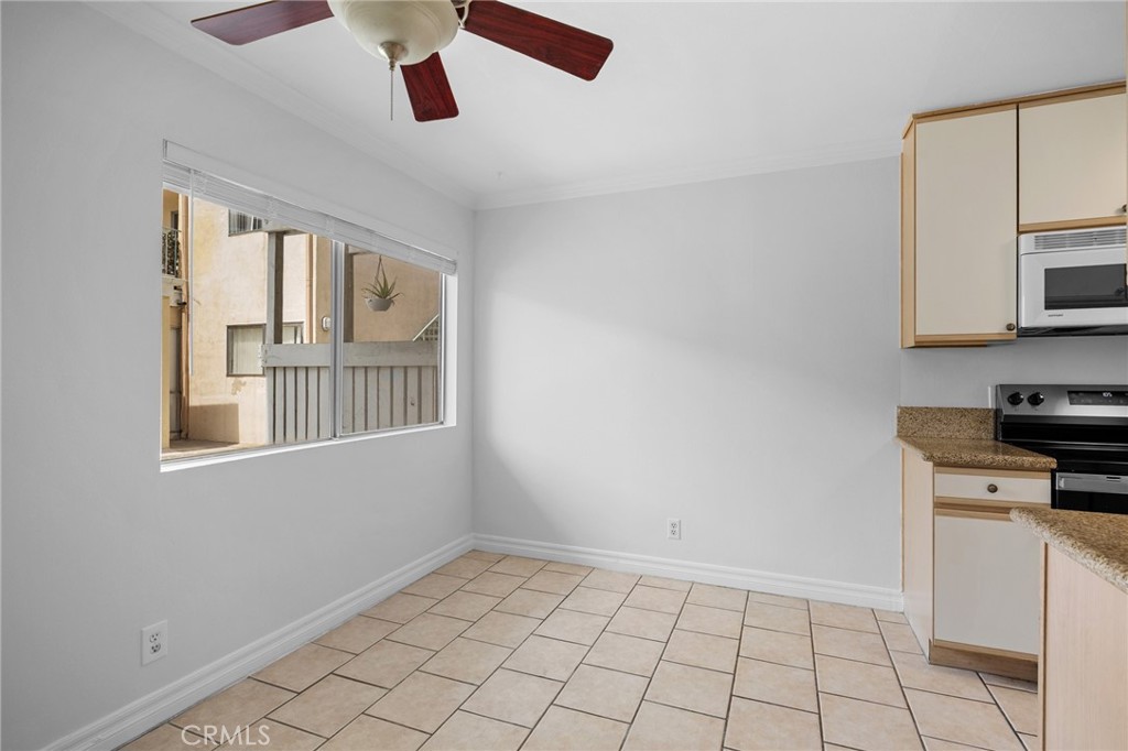 121 Sinclair Avenue 107 Property Photo 9