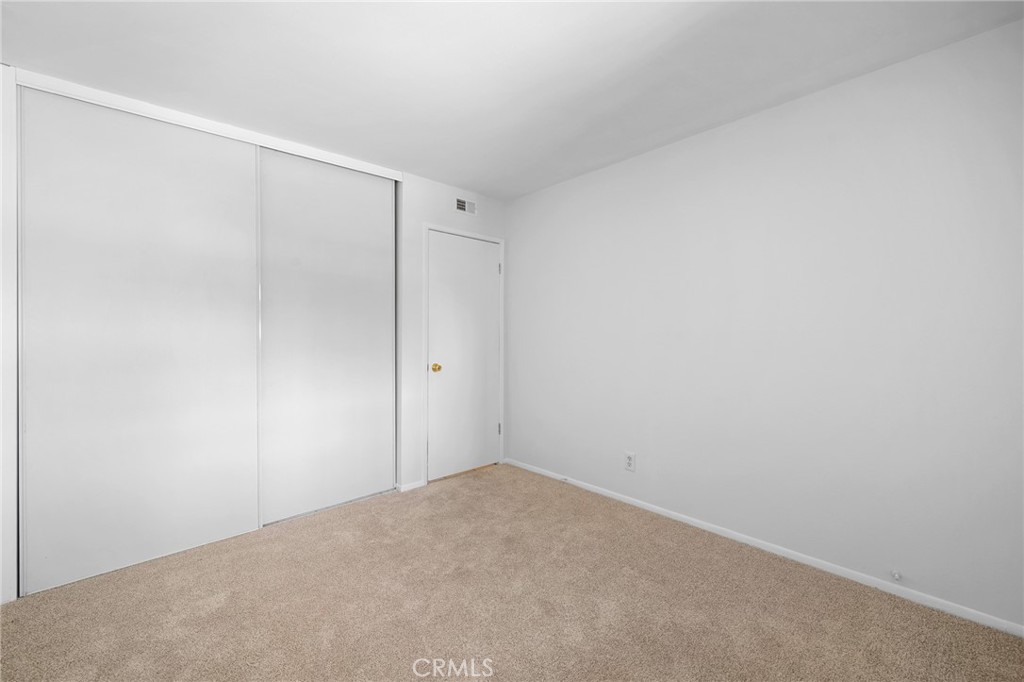 121 Sinclair Avenue 107 Property Photo 17