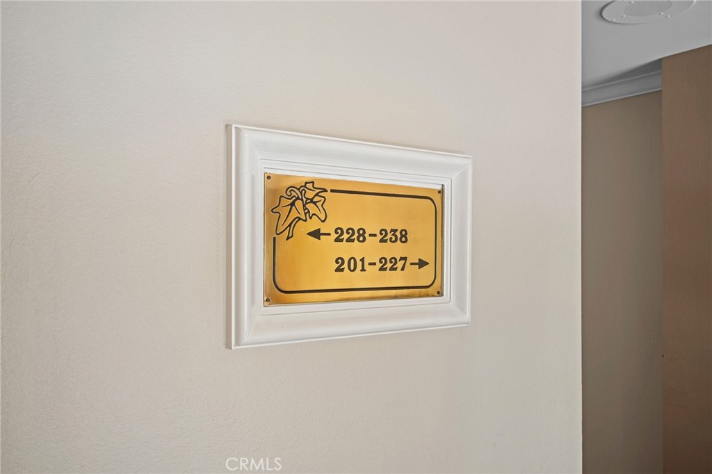 3481 Stancrest Drive 206 Property Photo 27
