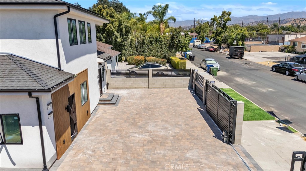 7733 Craner Property Photo 3