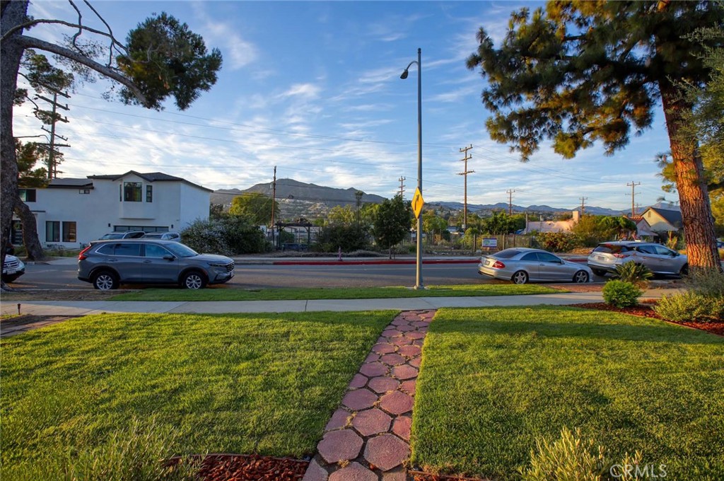 822 Monterey Property Photo 5