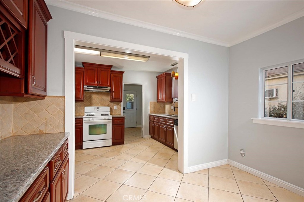 822 Monterey Property Photo 17