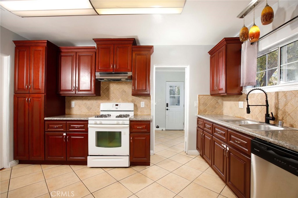 822 Monterey Property Photo 20