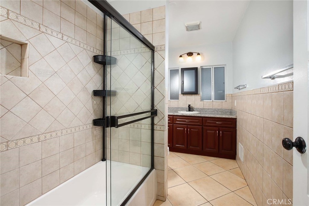 822 Monterey Property Photo 23