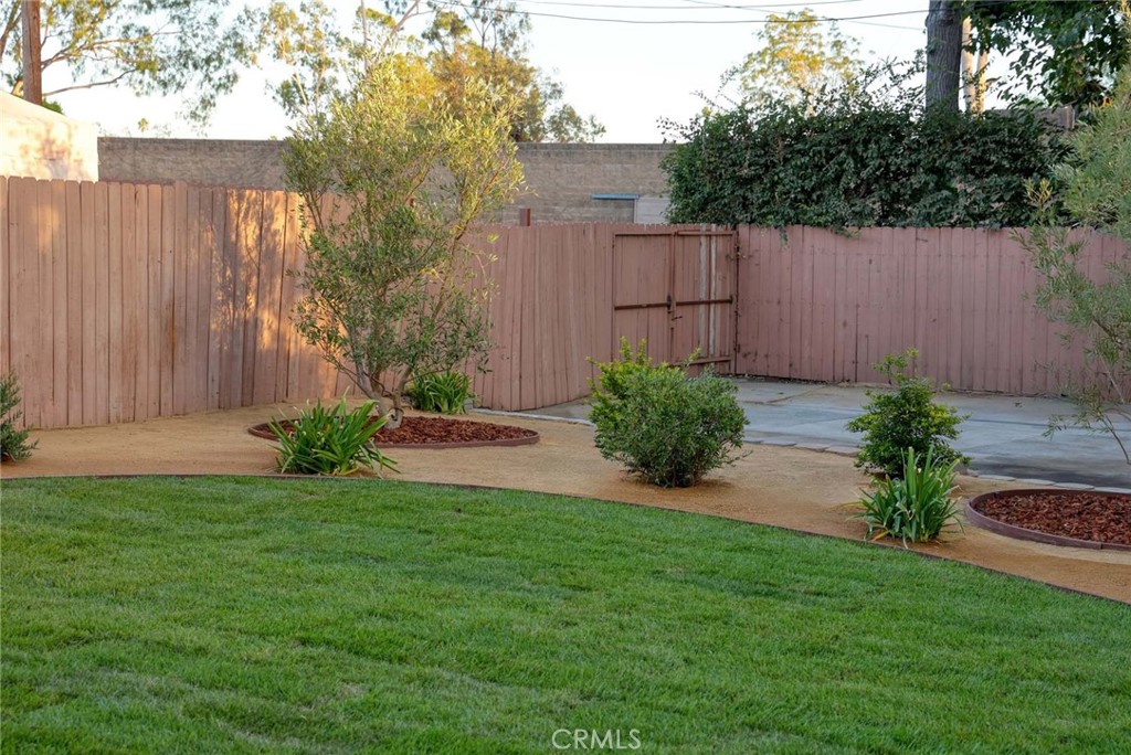 822 Monterey Property Photo 34
