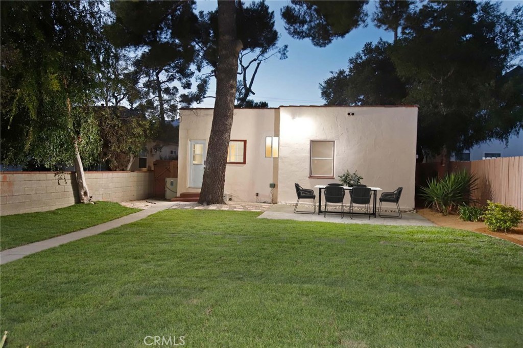 822 Monterey Property Photo 43