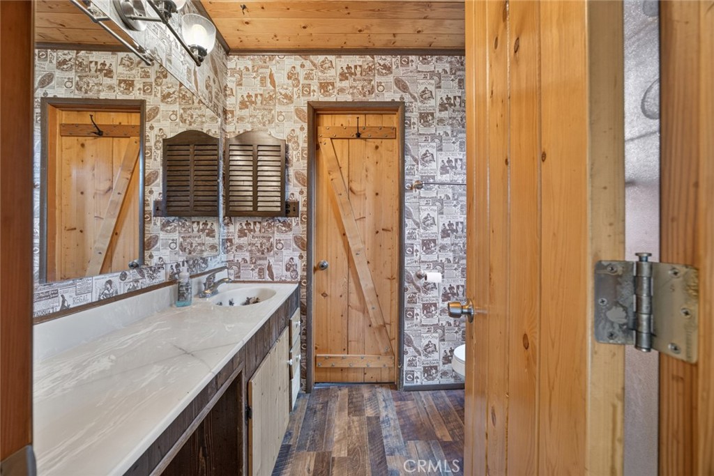 1601 Bernina Property Photo 14