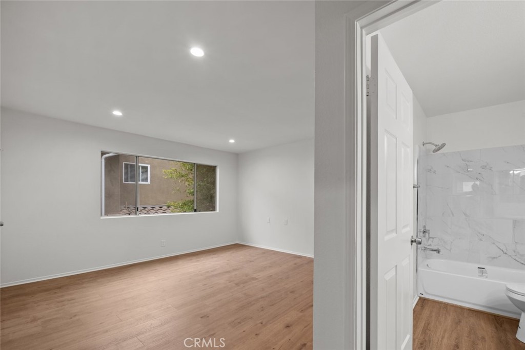 731 E Cypress Avenue D Property Photo 12