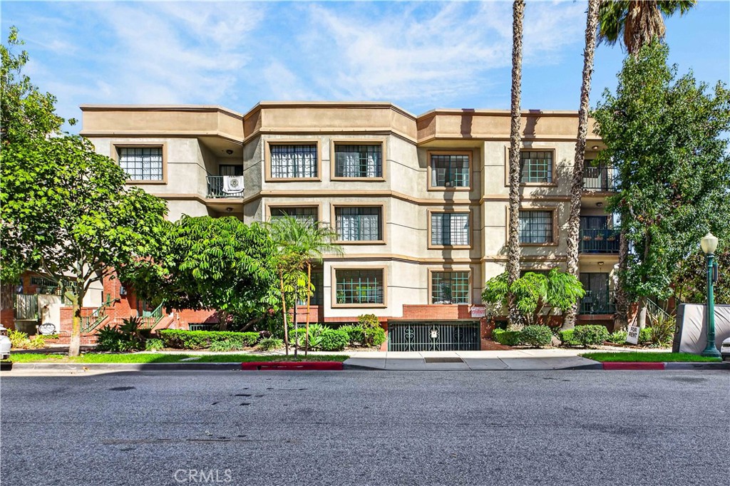 426 N Maryland 101 Property Photo 1