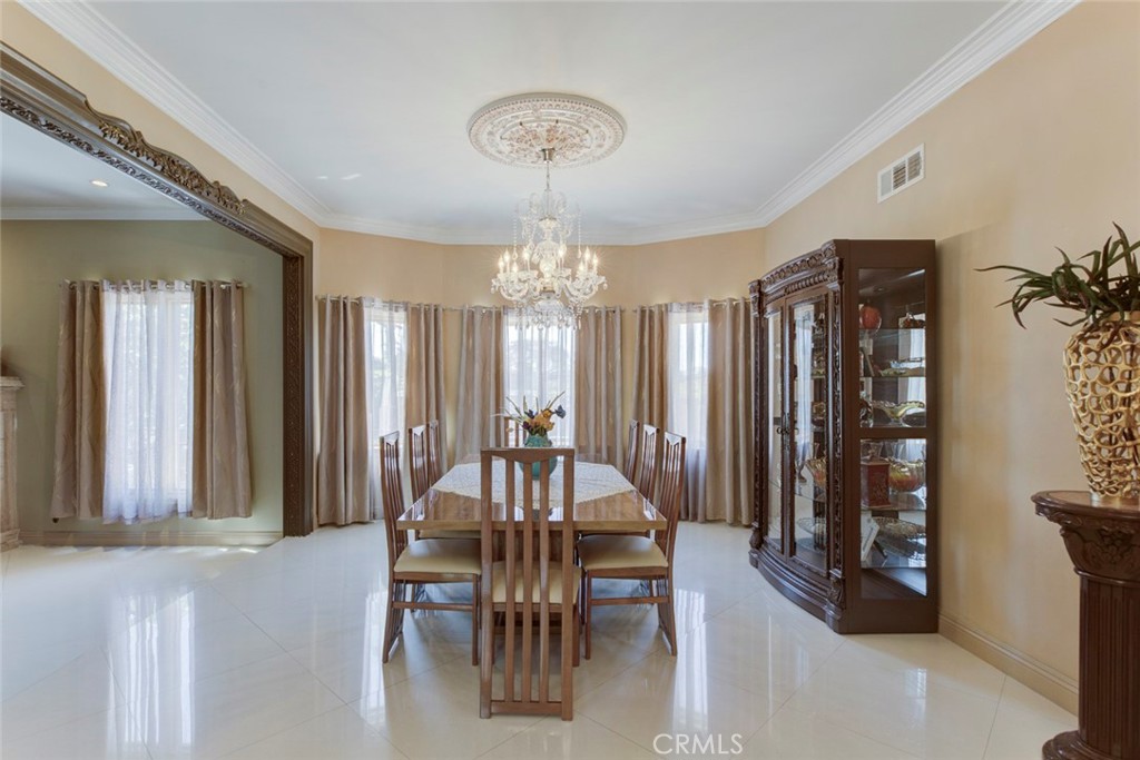 1663 Vista Property Photo 15