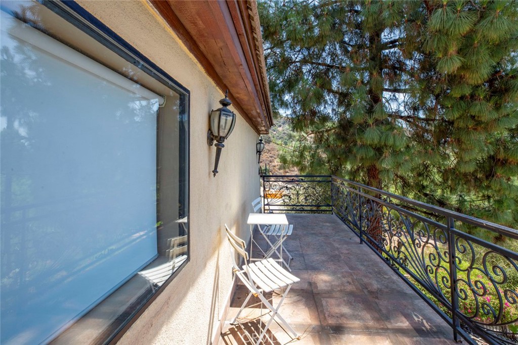 1663 Vista Property Photo 48
