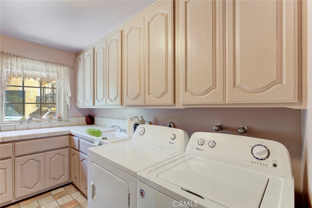 1663 Vista Property Photo 52