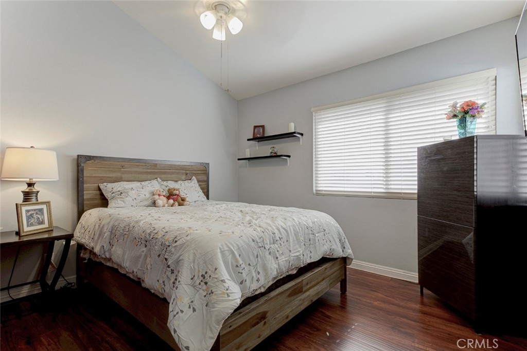 8330 Penfield 11 Property Photo 13
