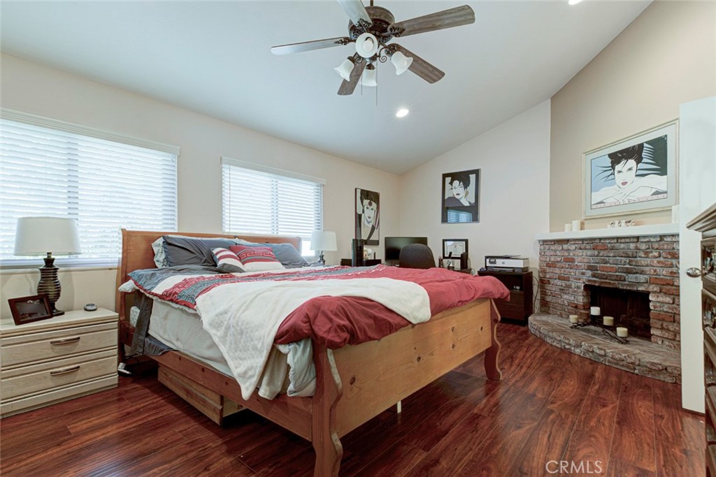 8330 Penfield 11 Property Photo 15
