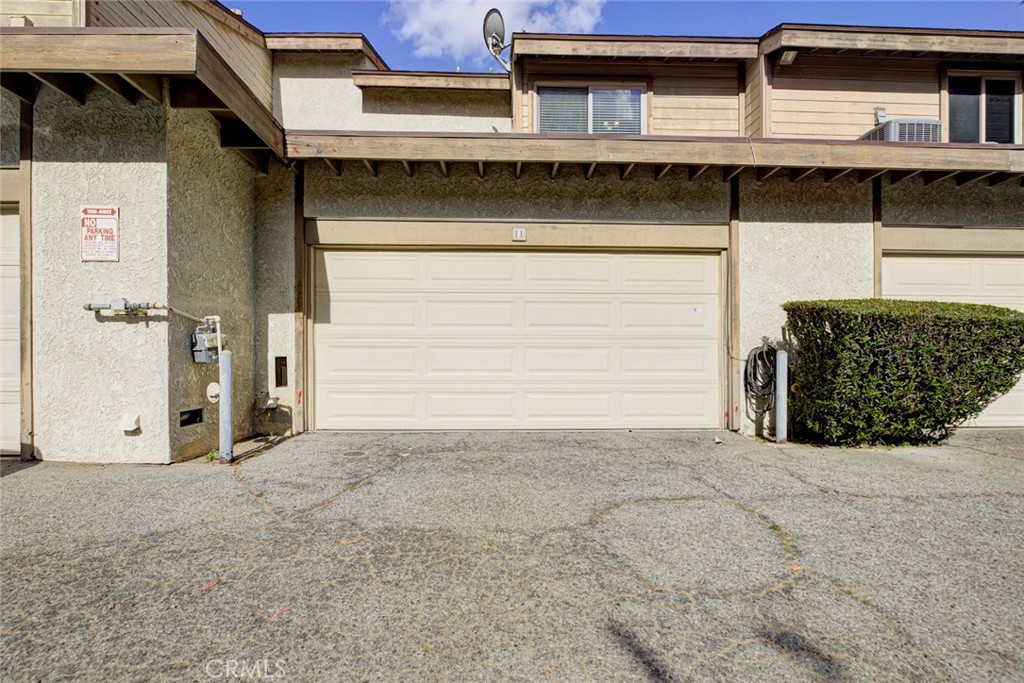 8330 Penfield 11 Property Photo 20