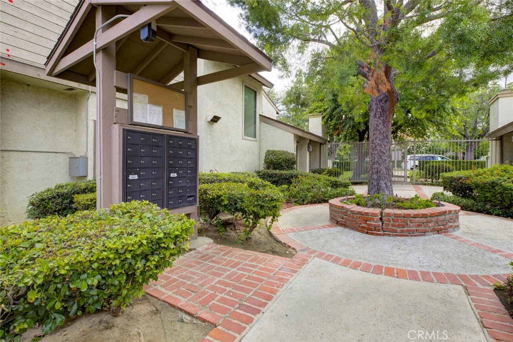 8330 Penfield 11 Property Photo 22