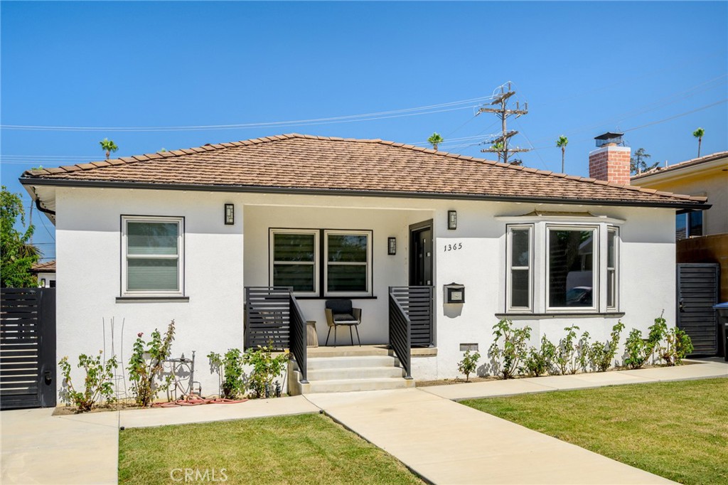 1365 Winchester Avenue Property Photo 1