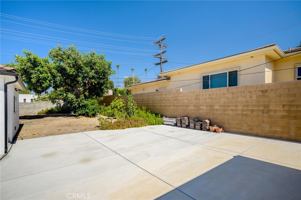 1365 Winchester Avenue Property Photo 25