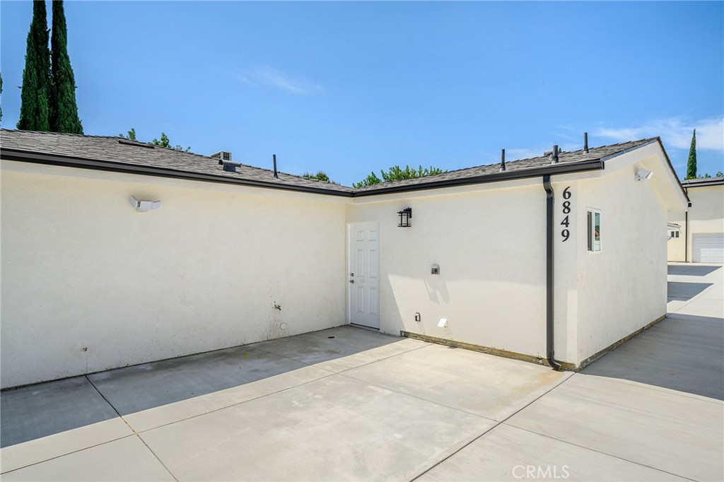 6849 De Celis Place Property Photo 1