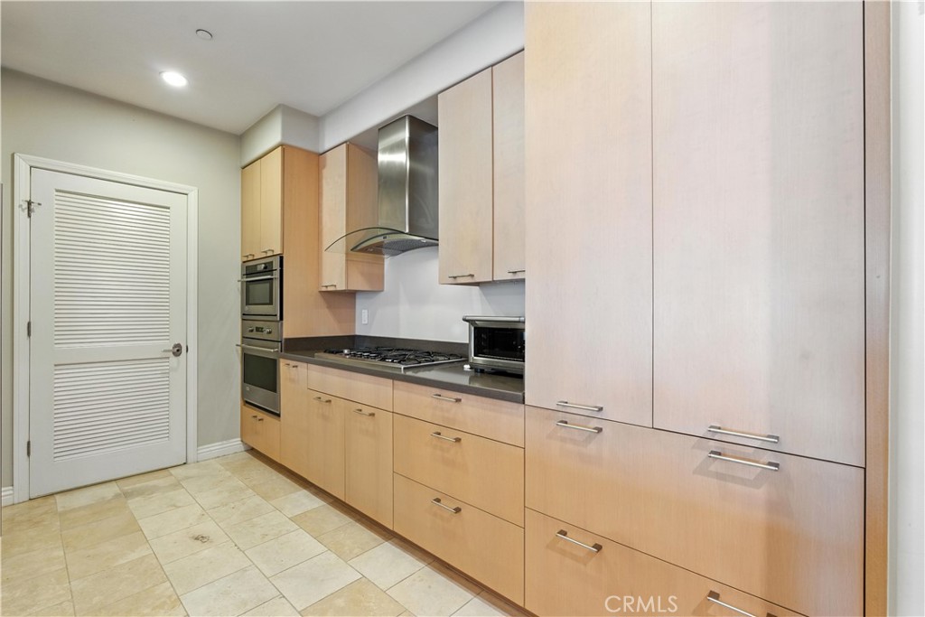 403 Caruso Property Photo 7
