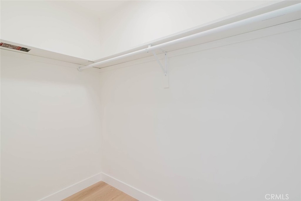 1167 Raymond Avenue B Property Photo 18