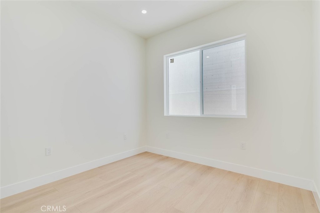 1167 Raymond Avenue D Property Photo 11