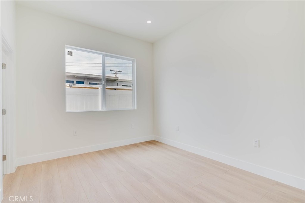 1167 Raymond Avenue D Property Photo 13