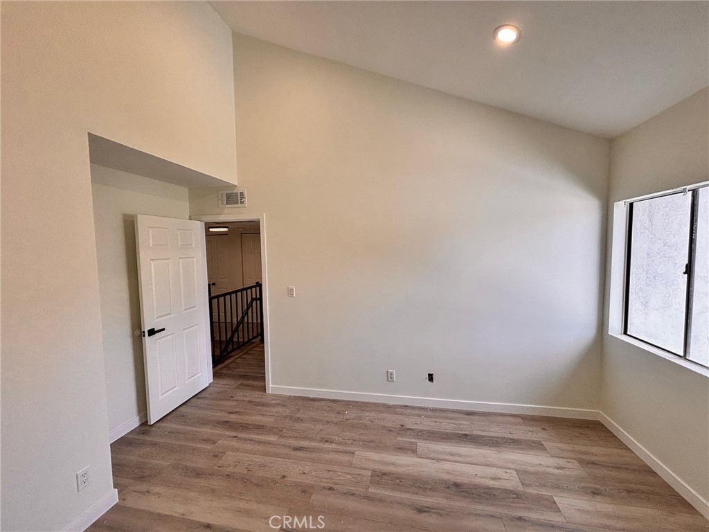 1039 Sonora Avenue 3 Property Photo 25