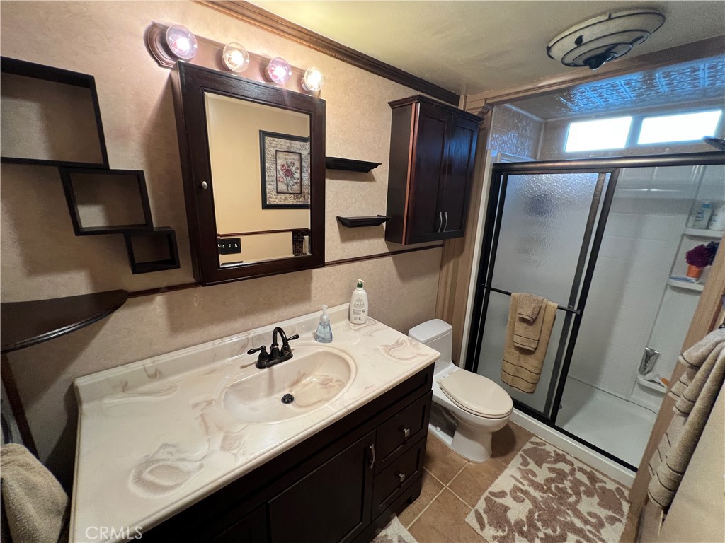 2484 Cambridge Property Photo 21
