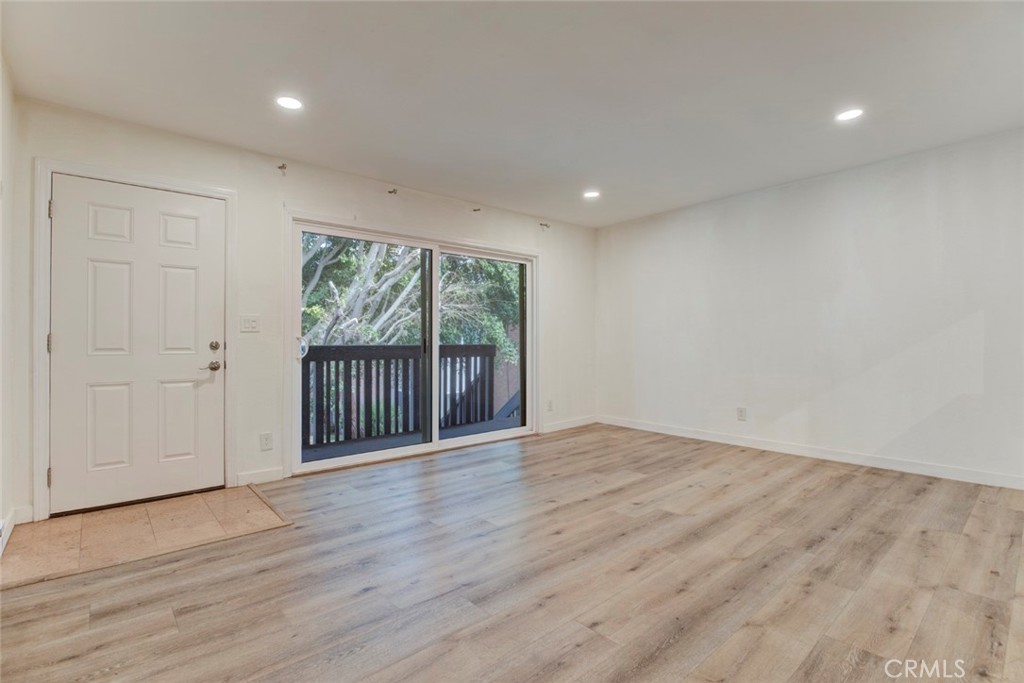 23302 Marigold Y202 Property Photo 7