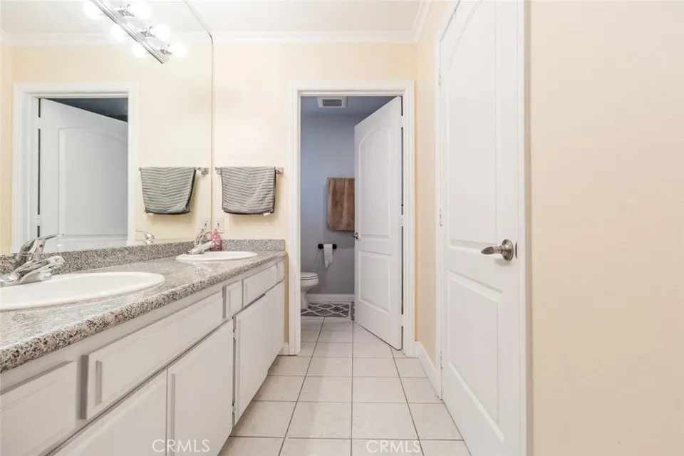 7046 De Celis 6 Property Photo 13