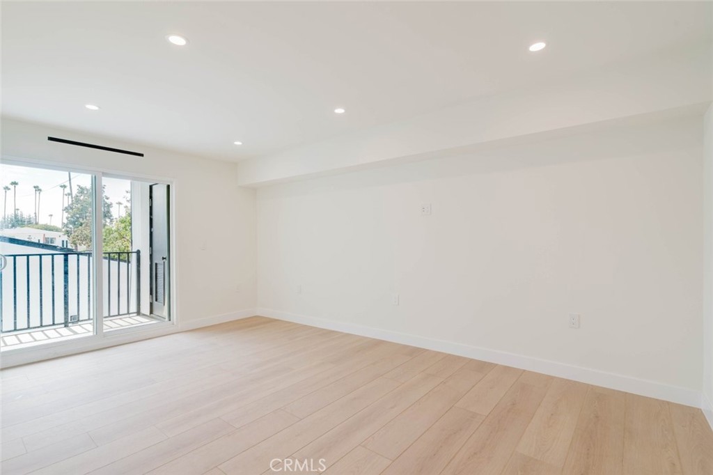 1167 Raymond Avenue A Property Photo 14