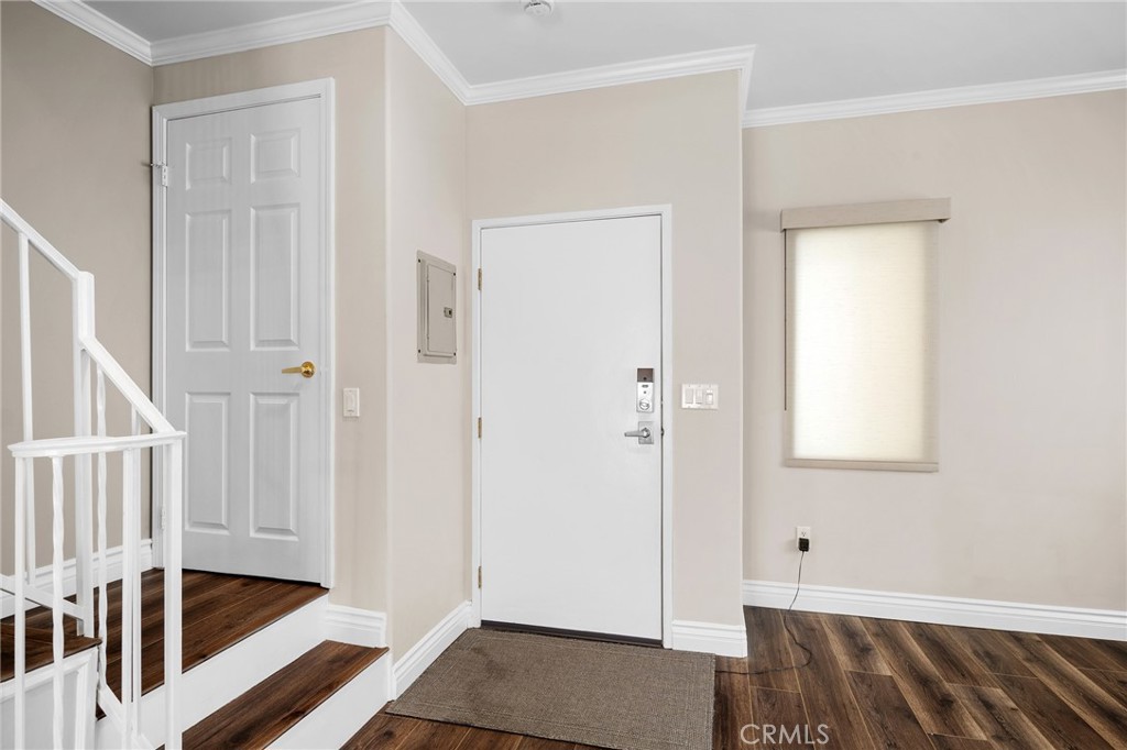 1224 Stanley Avenue 4 Property Photo 4