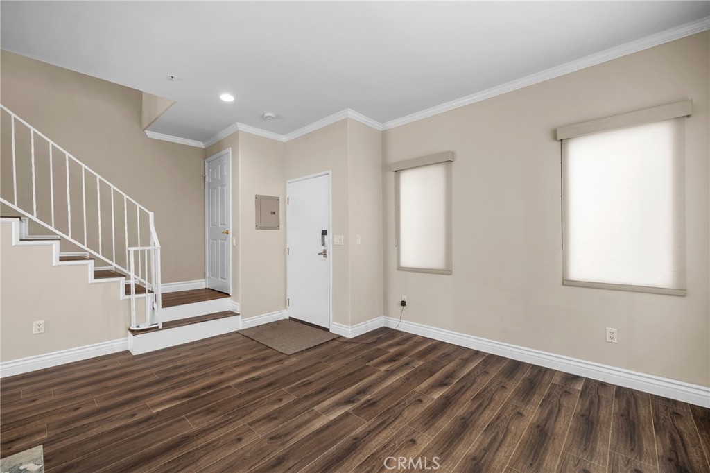1224 Stanley Avenue 4 Property Photo 7